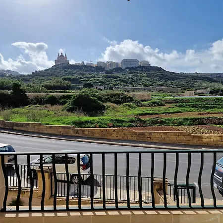 شقة Charming Seaside *