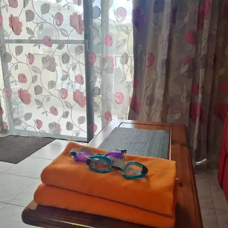 Charming Seaside Appartement Mellieħa