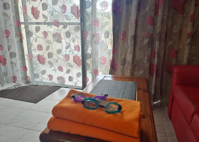 Charming Seaside Appartement Mellieħa